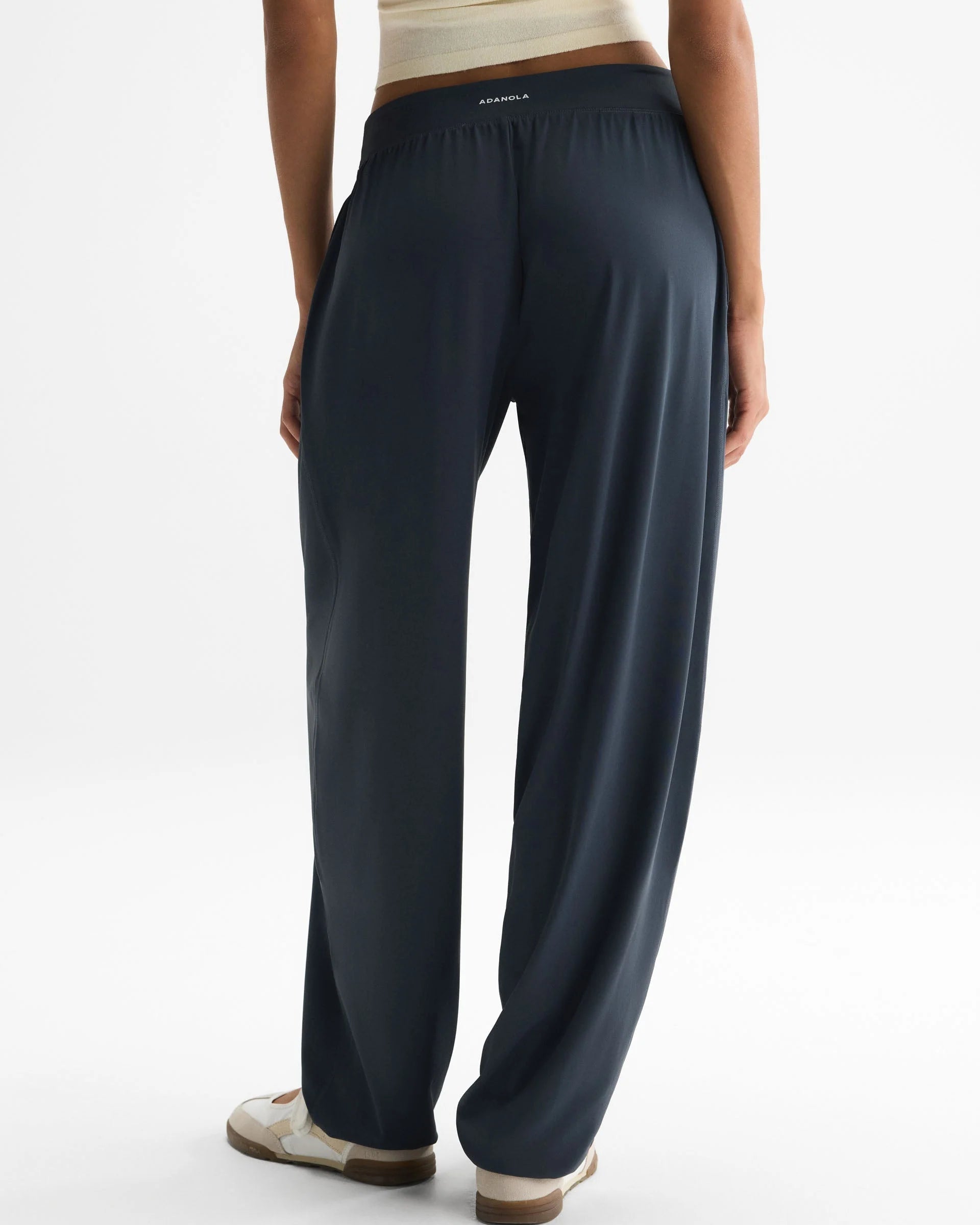 Balloon Yoga Pant - Midnight Blue