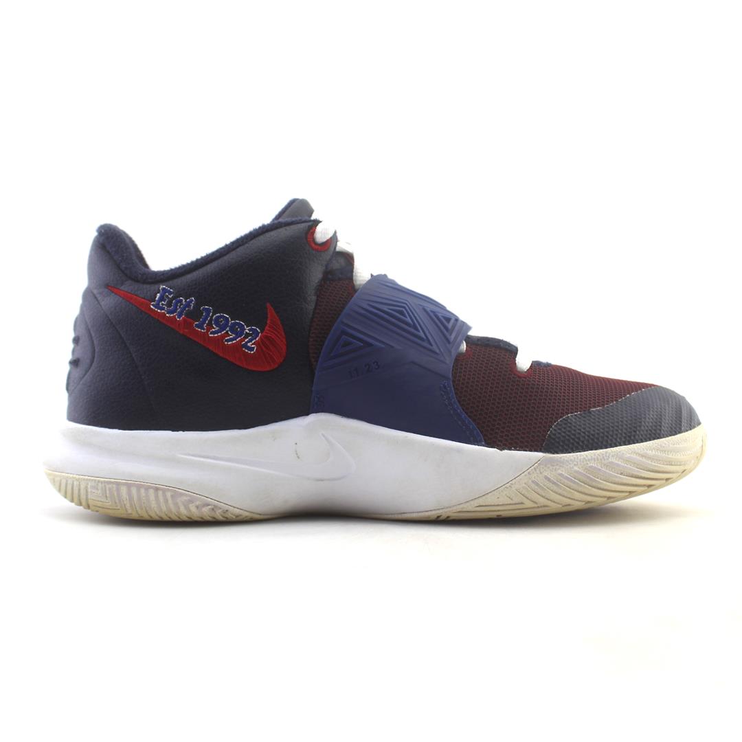 KYRIE FLYTRAP 2