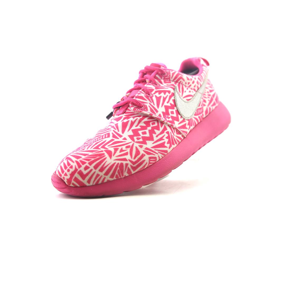 ROSHE ONE