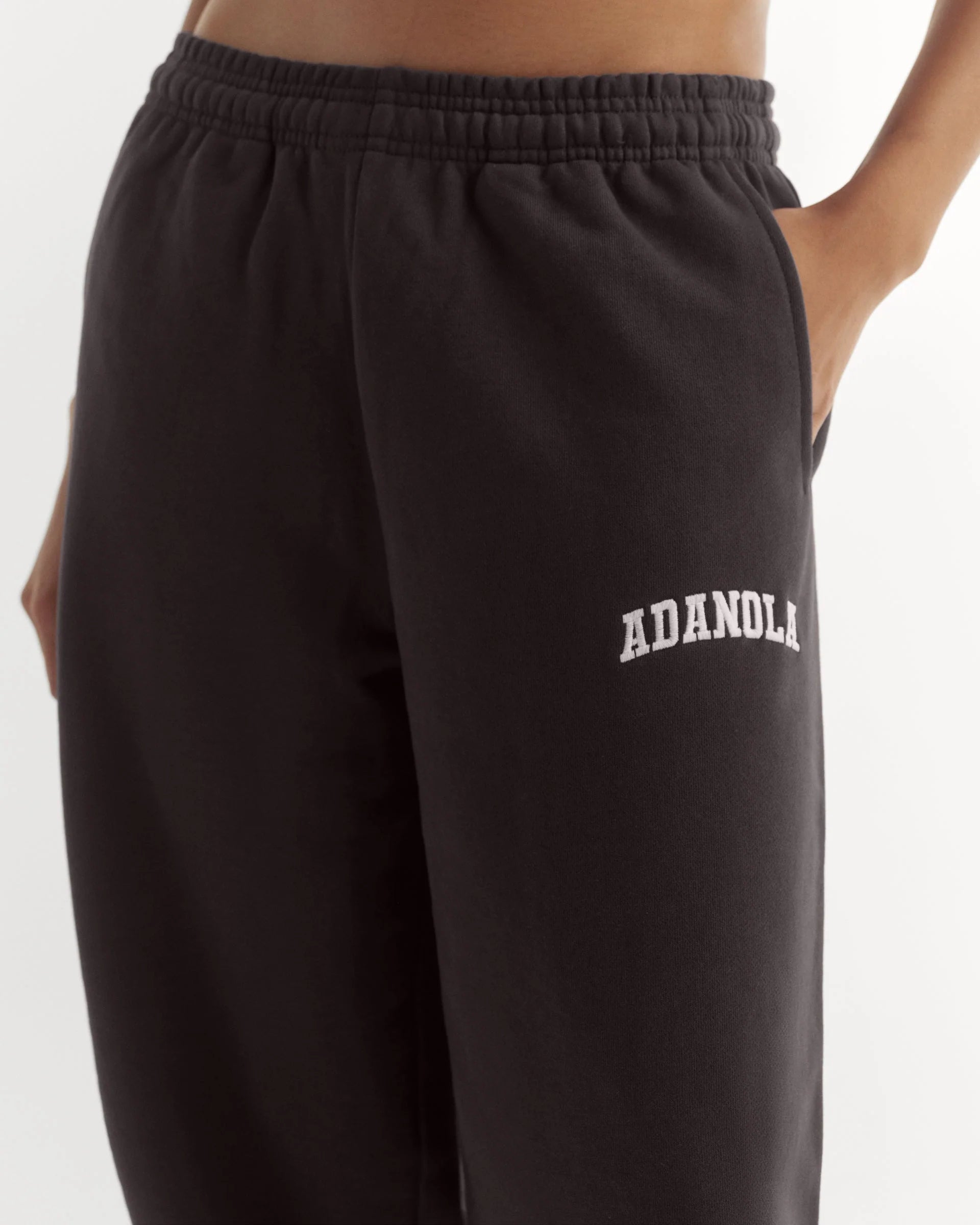 Varsity Sweatpants - Coffee Bean