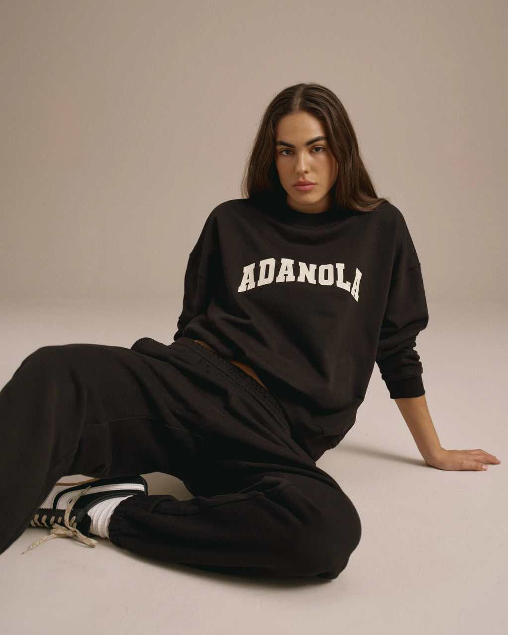 Varsity Oversized Sweatshirt - Black