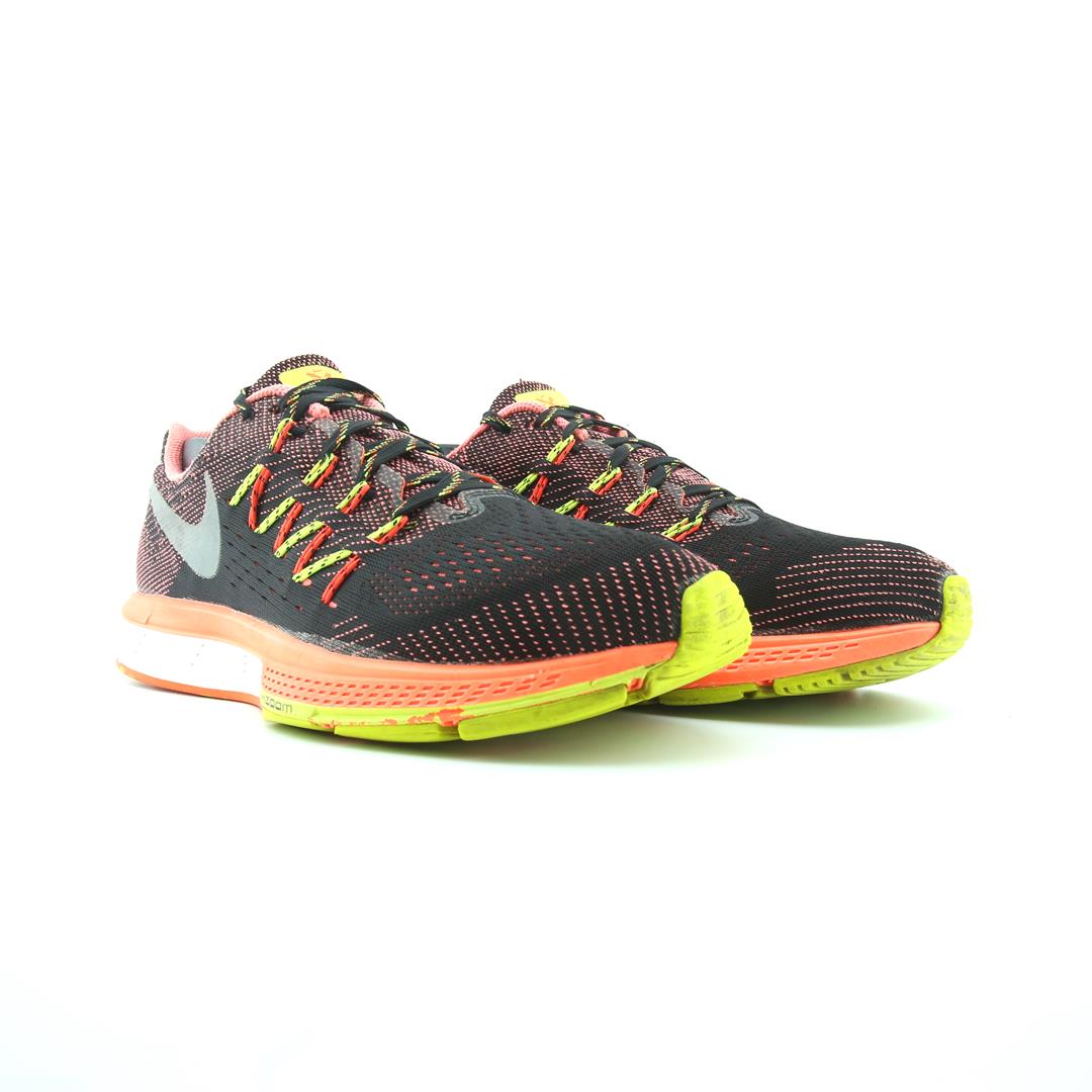 AIR ZOOM VOMERO 10