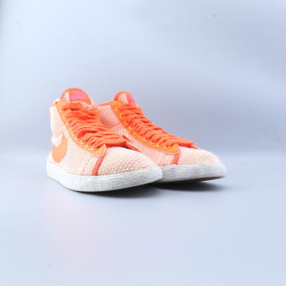 BLAZER MID