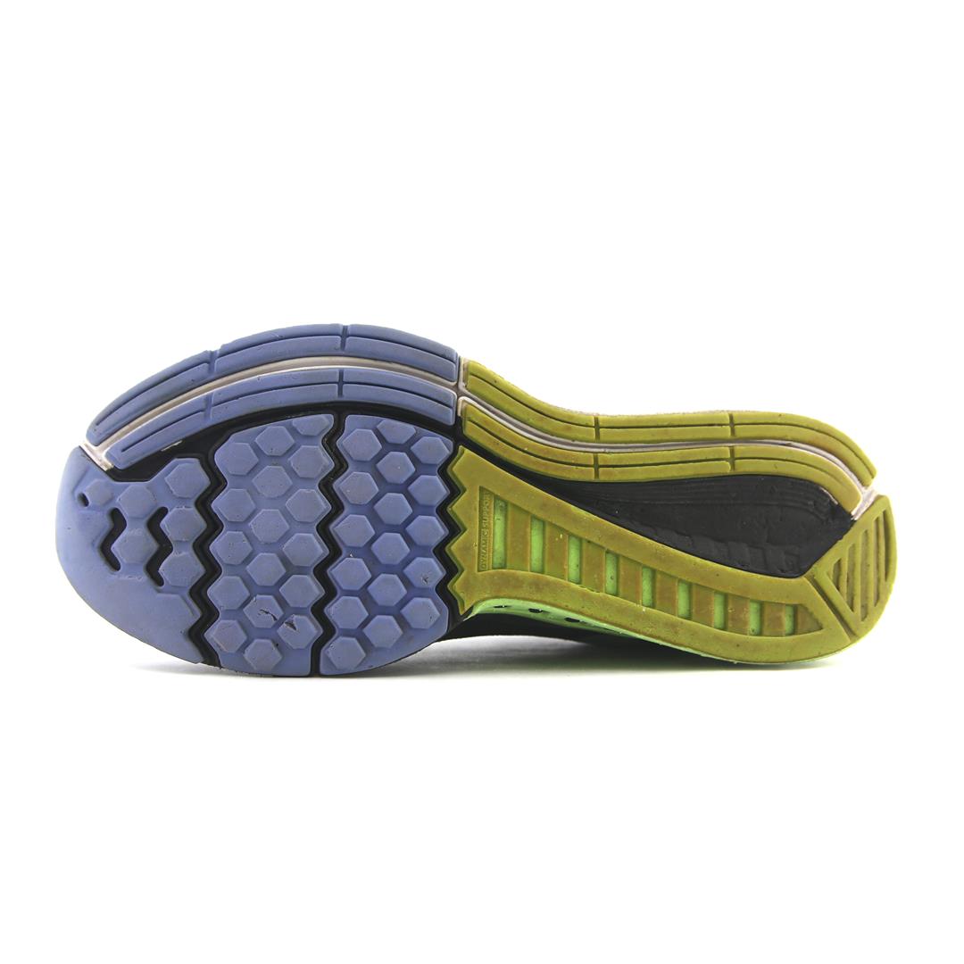 AIR ZOOM STRUCTURE 18