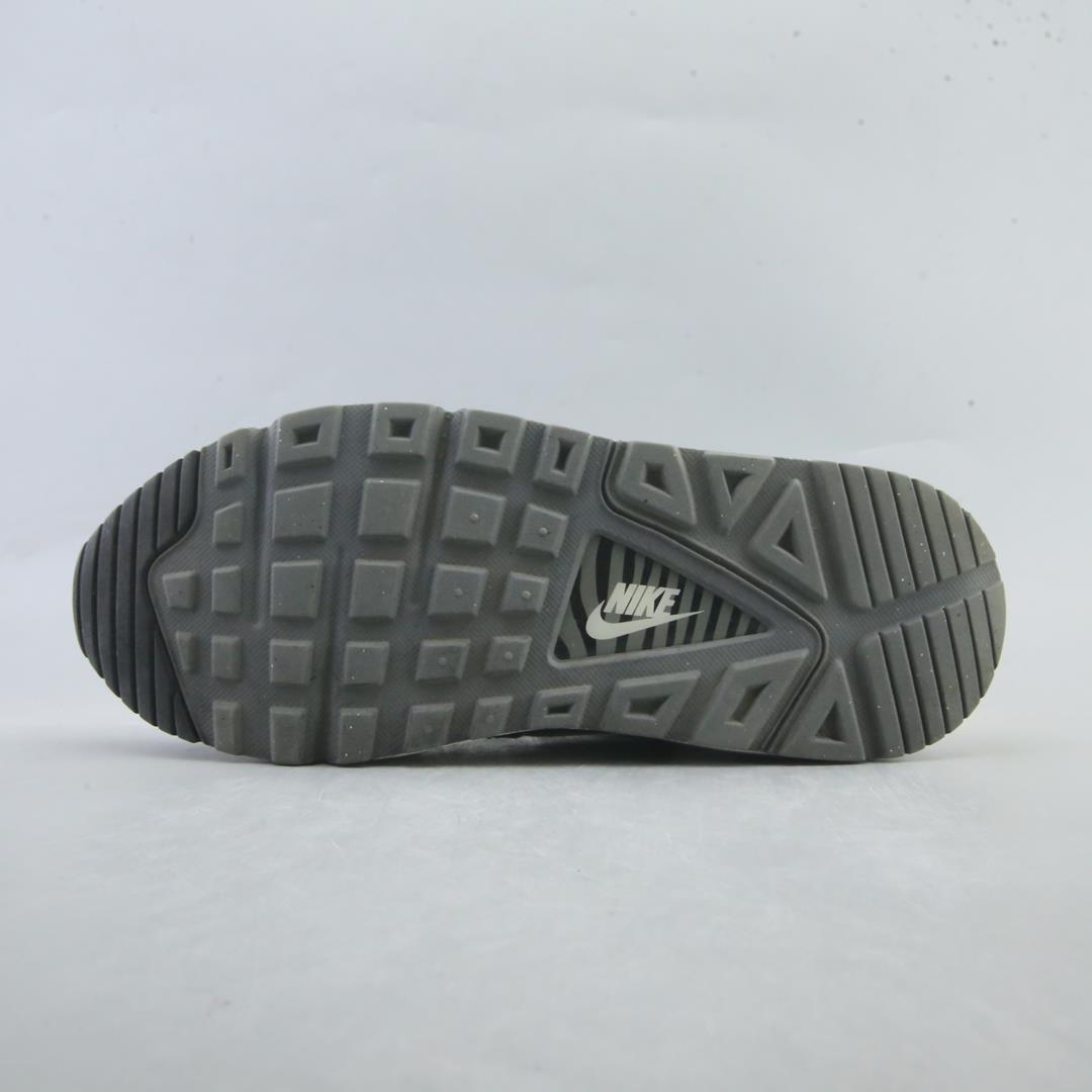 AIR MAX NAVIGATE