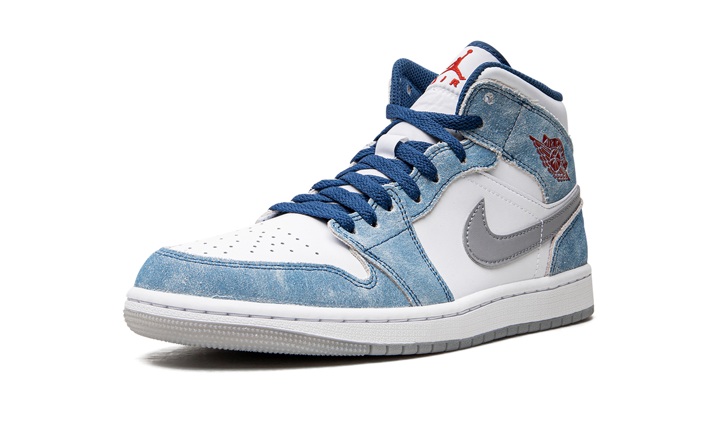 1 Mid "French Blue" DN3706 401