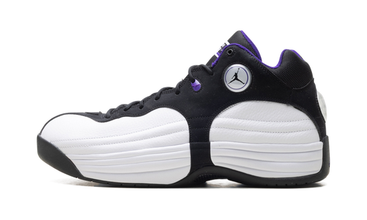 Jumpman Team "White/Field Purple" CV8926 105