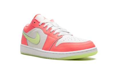 1 Low SE "Lava Glow" FN6772 671