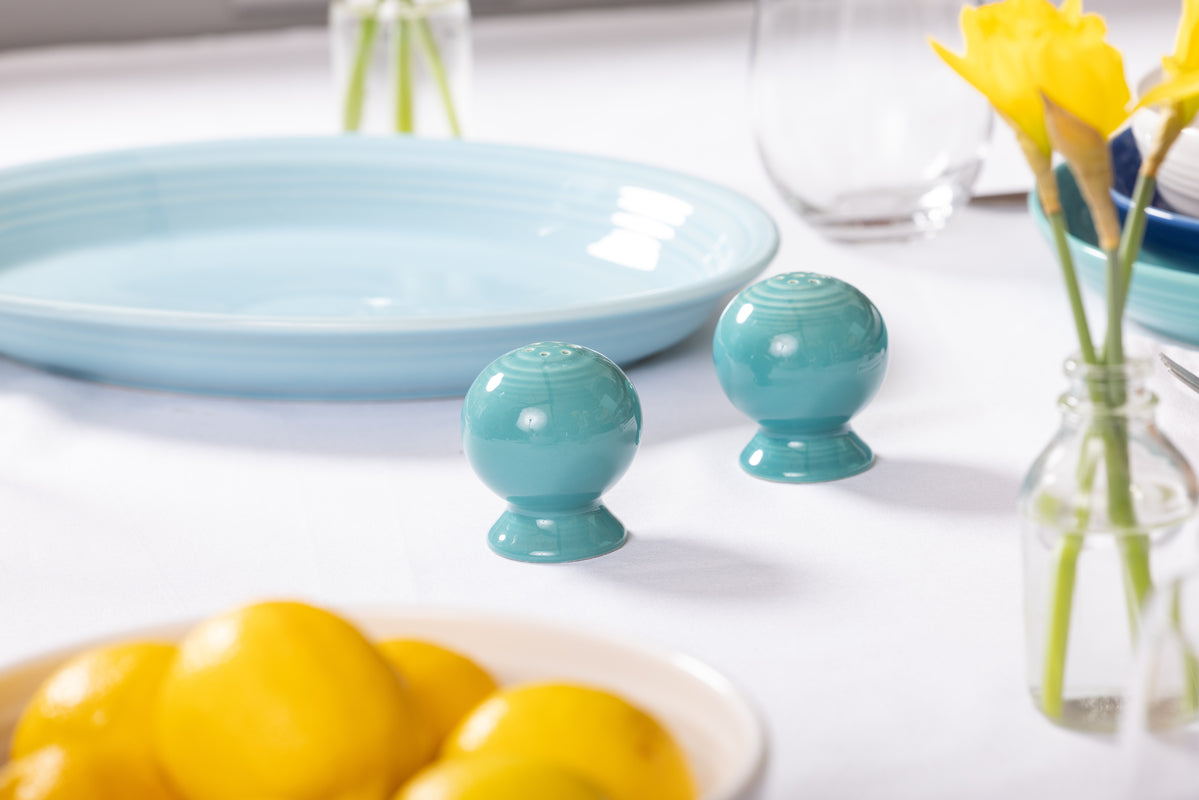 2 5/8 Inch Salt and Pepper Shaker Set