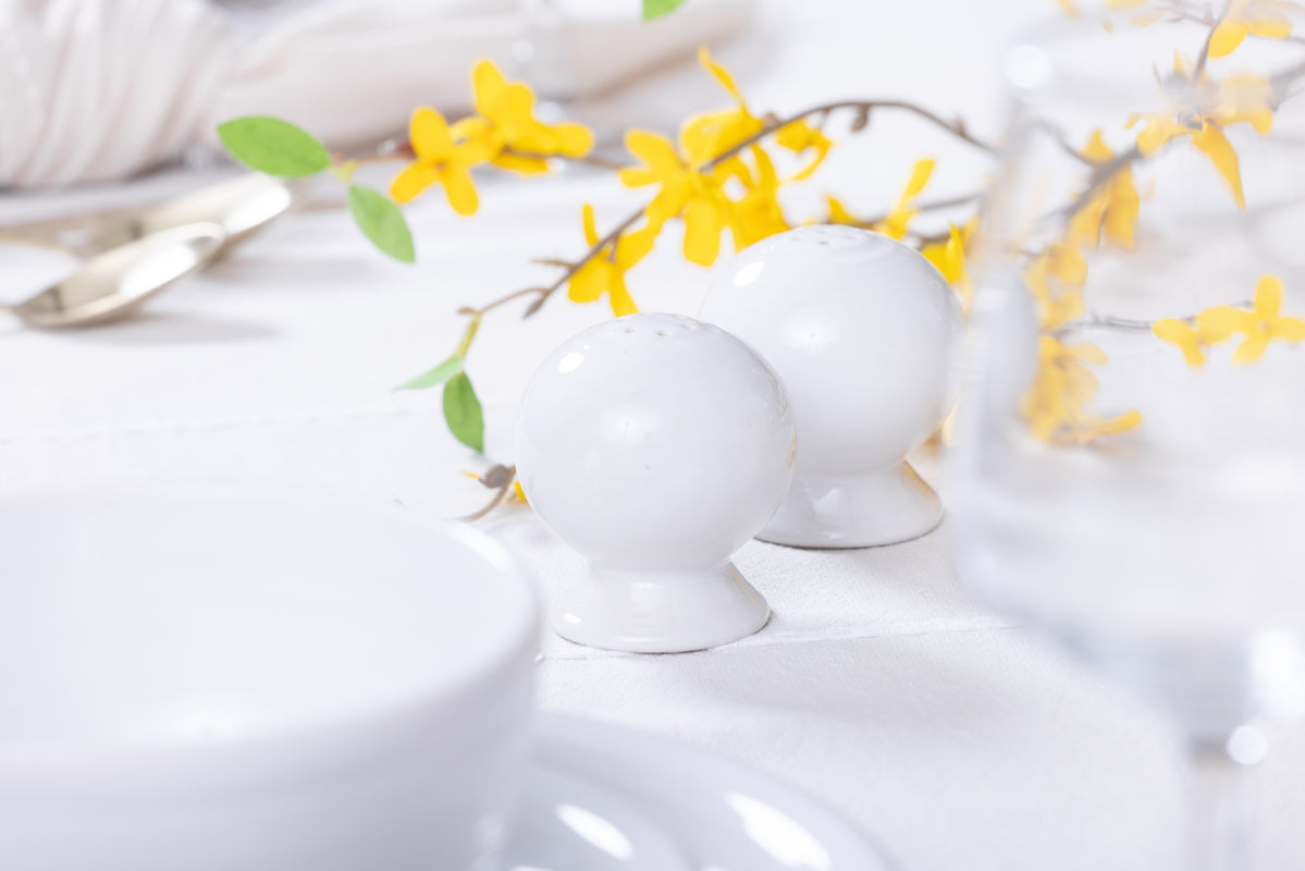 2 5/8 Inch Salt and Pepper Shaker Set