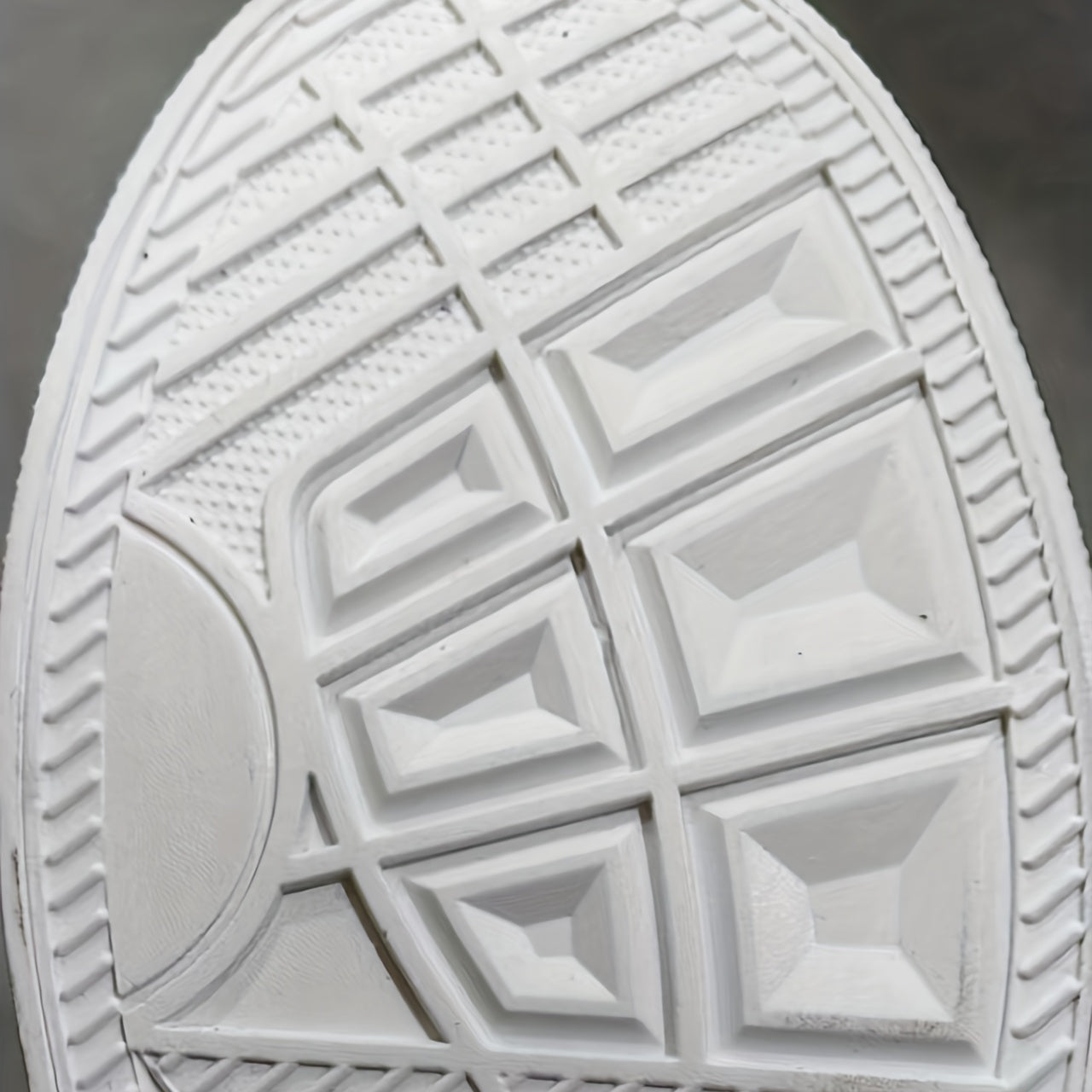 Men's Lace-up Sneakers, PU Leather Skate Shoes With Good Grip, Breathable And Easy To Clean